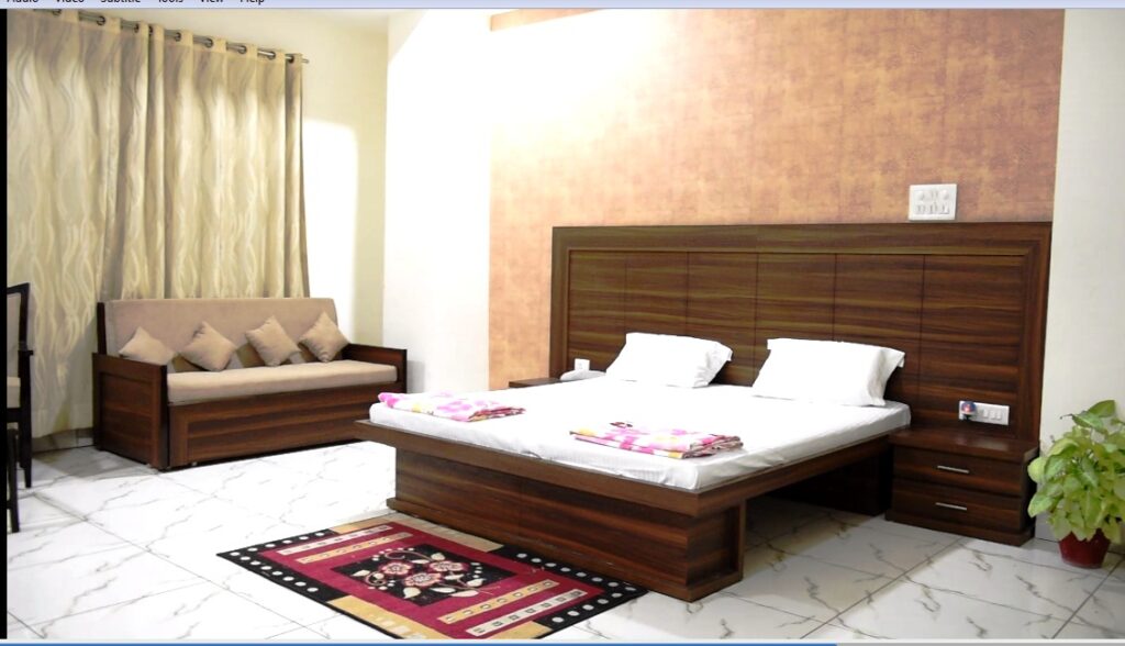 Affordable and Comfortable Stay in South Delhi